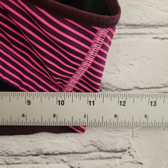 Lululemon Ta Ta Tamer II - Picture 10 of 10